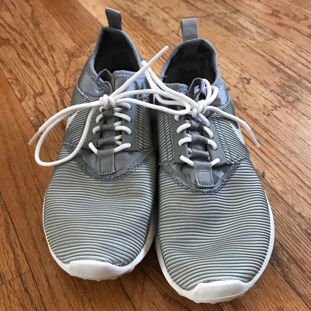 Nike training shoes